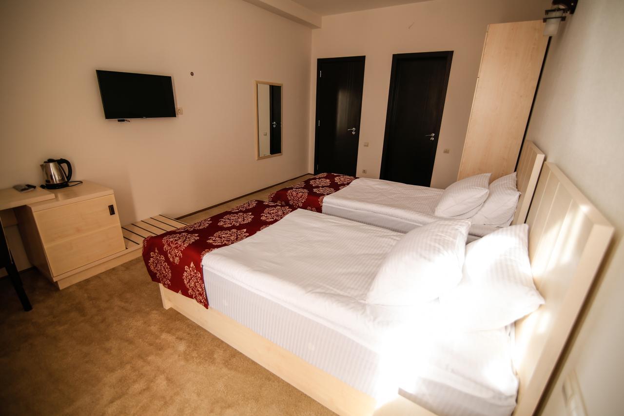 Hills Hotel Tbiliszi Kültér fotó