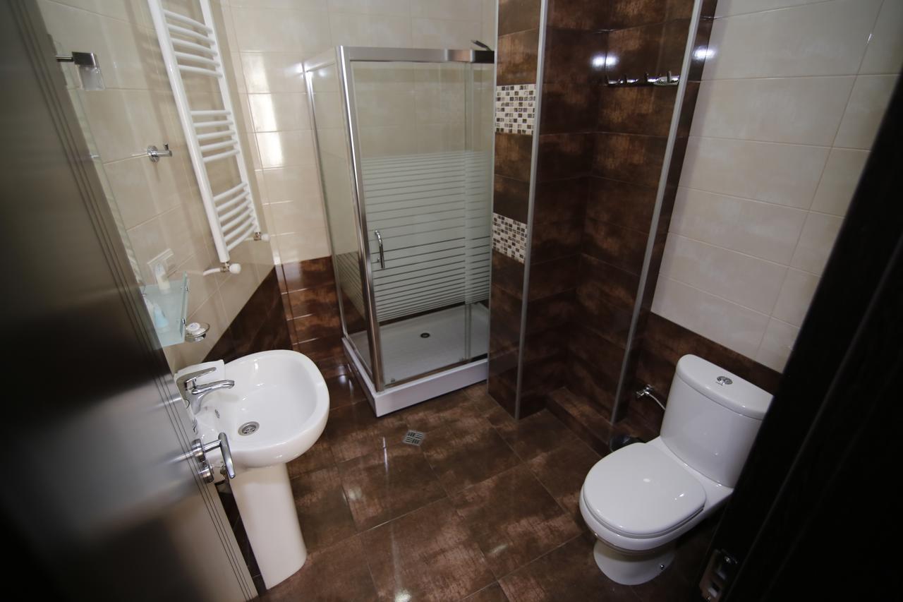 Hills Hotel Tbiliszi Kültér fotó
